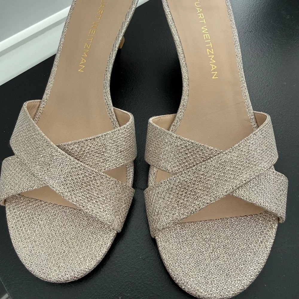 Stuart Weitzman NEW Size 9 minimalist slide sandal